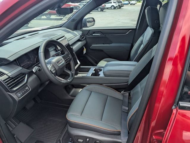 New 2026 GMC Acadia AT4 w/ Luxury Package AWD/4WD image 17