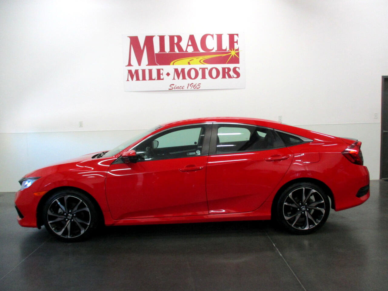 Used 2020 Honda Civic Sport image 2