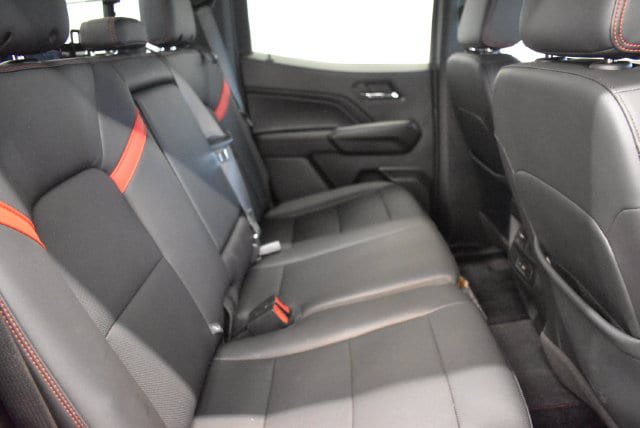 Used 2023 Chevrolet Colorado Z71 w/ Z71 Convenience Package 2 AWD/4WD image 17