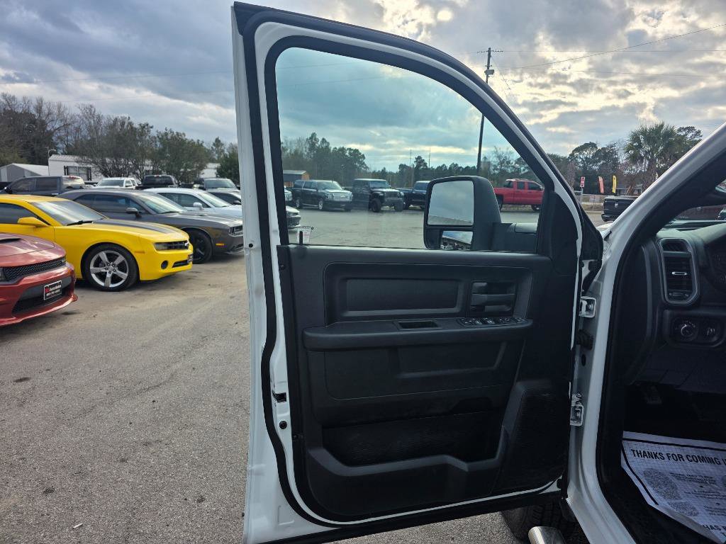 Used 2024 RAM 3500 Tradesman image 6