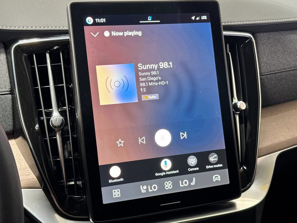 New 2026 Volvo XC90 B5 Core AWD/4WD image 18