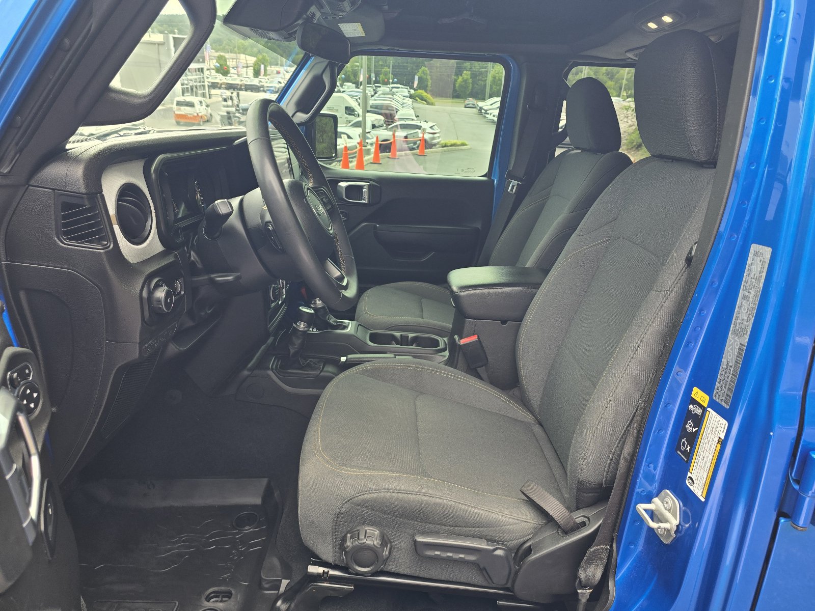 Used 2024 Jeep Wrangler 4WD S image 12
