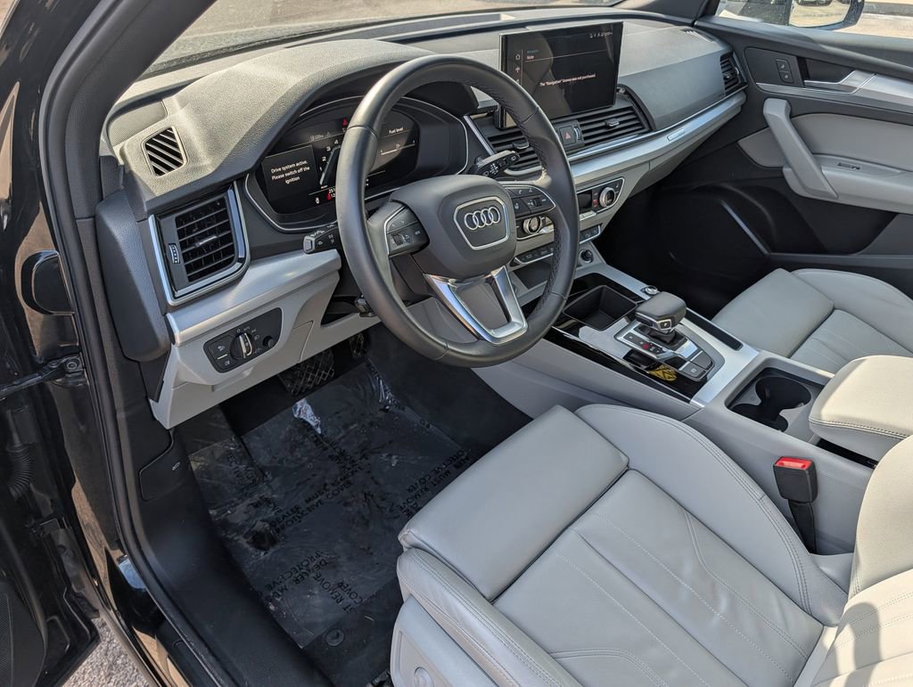 Used 2025 Audi Q5 2.0T Premium image 19