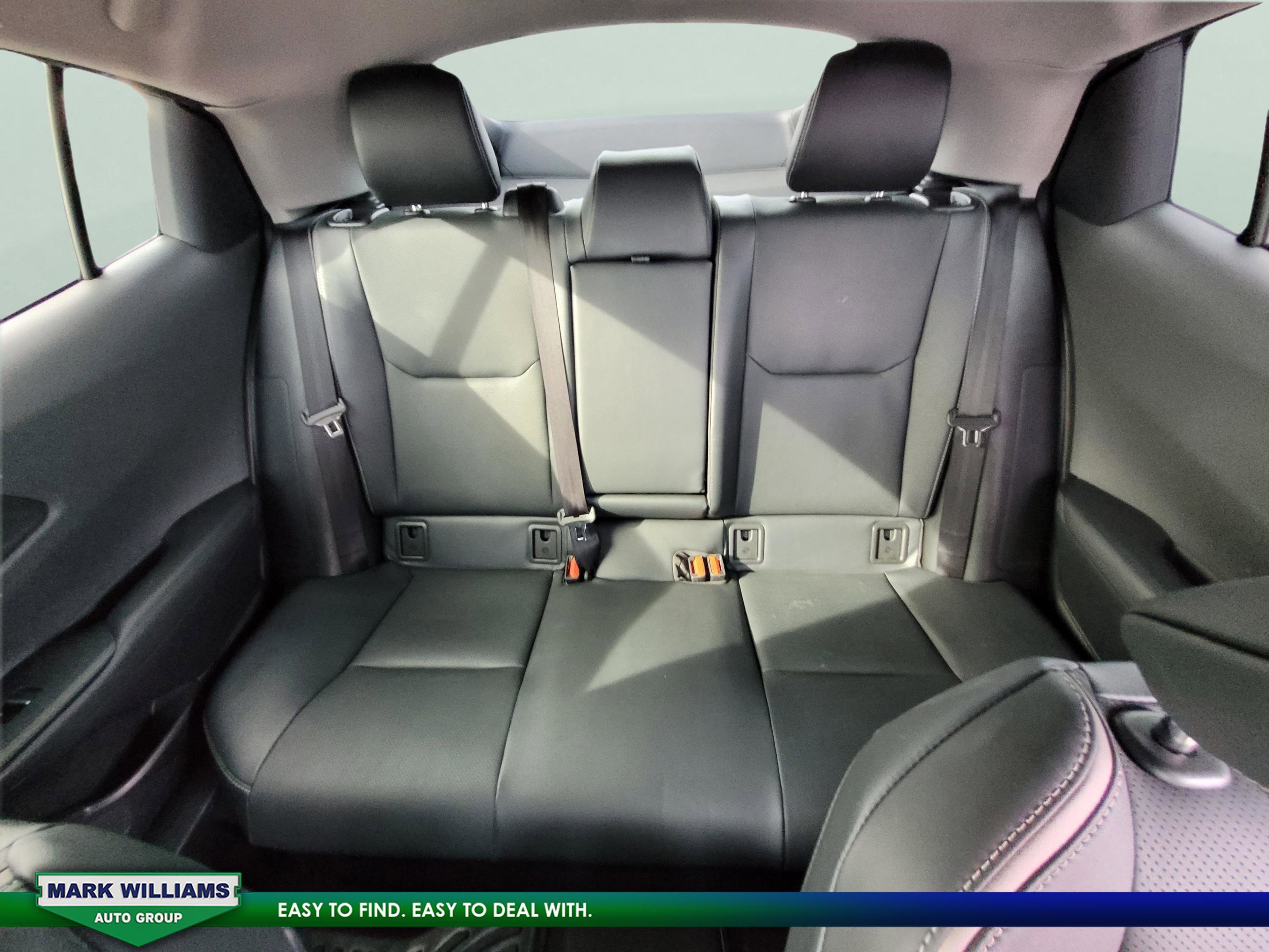 Used 2025 Toyota Prius XLE image 19