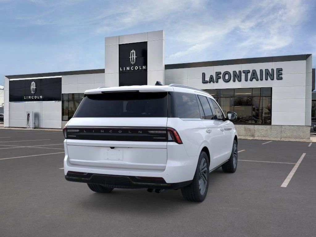 New 2026 Lincoln Navigator Reserve image 8