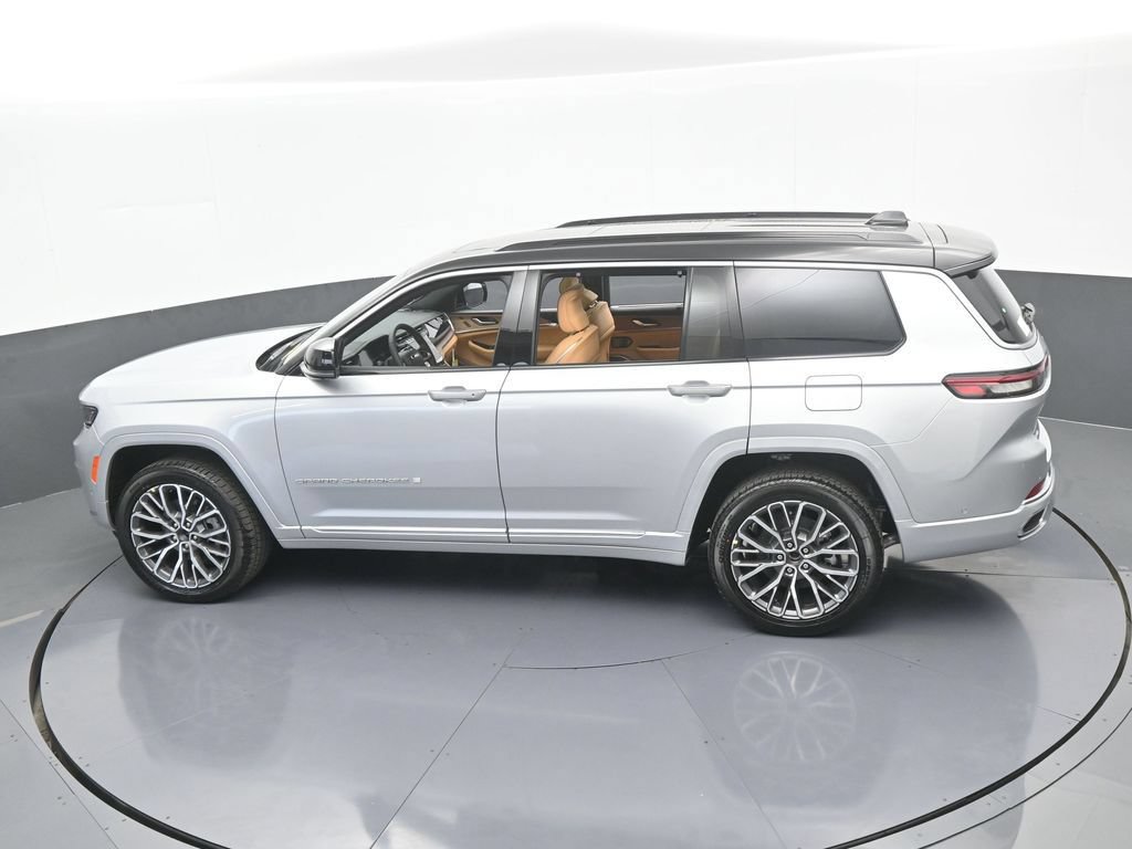 New 2025 Jeep Grand Cherokee L Summit AWD/4WD image 61