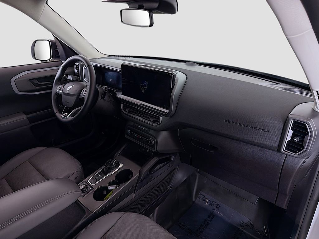 Used 2025 Ford Bronco Sport Badlands image 17