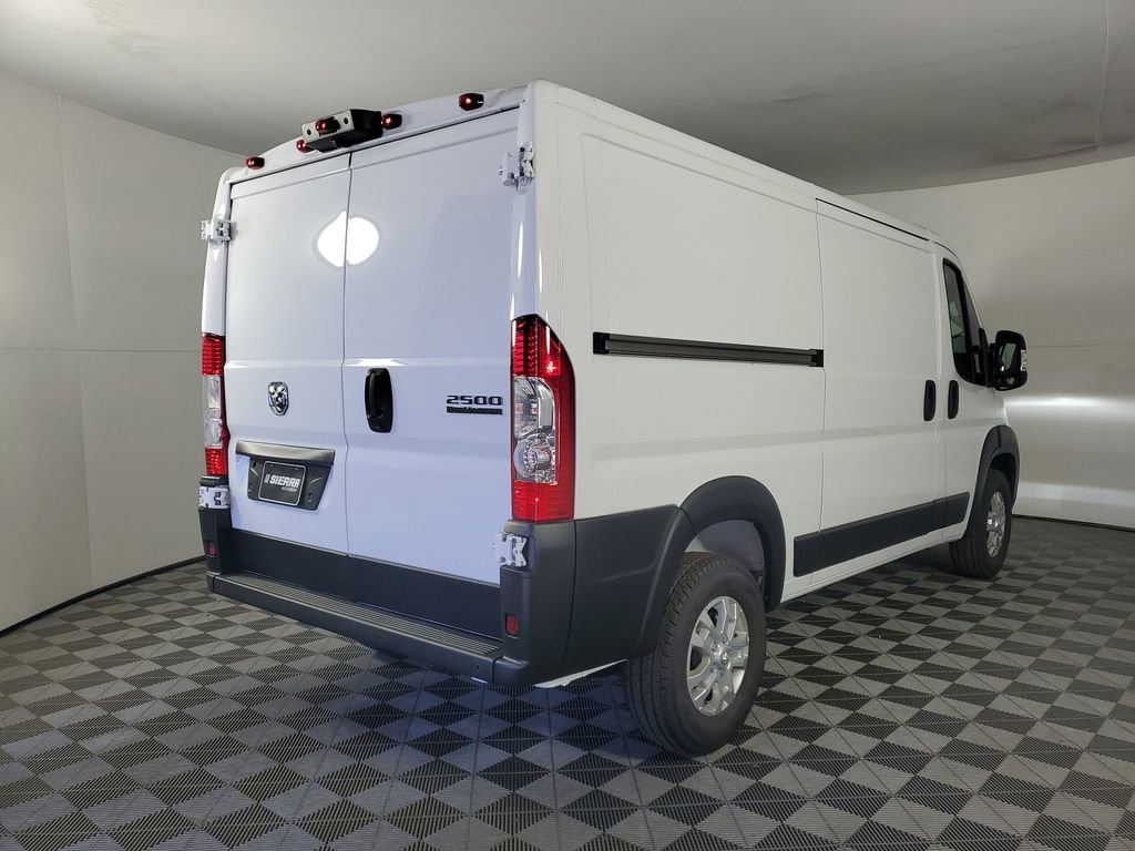 Used 2024 RAM ProMaster 2500 w/ Quick Order Package 22G SLT image 4