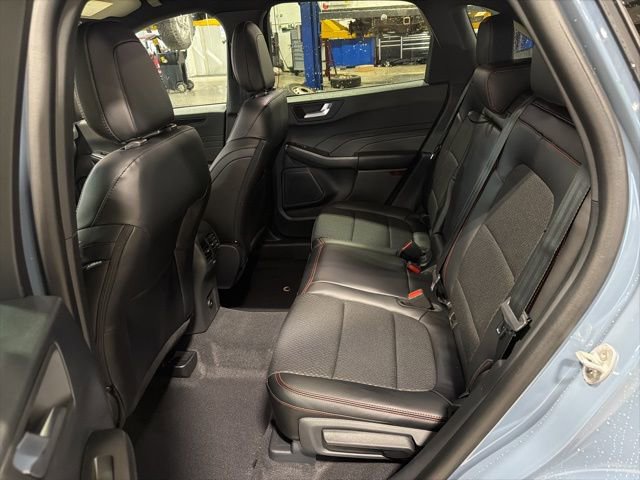 New 2026 Ford Escape ST-Line w/ Tech Pack #1 image 16