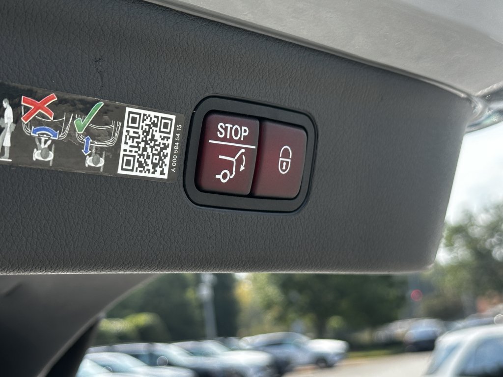 Certified 2023 Mercedes-Benz EQE 350+ SUV image 22