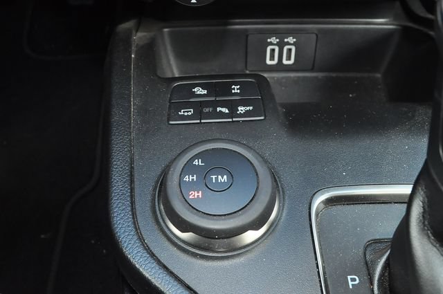 Used 2022 Ford Ranger XLT w/ Equipment Group 302A High AWD/4WD image 29