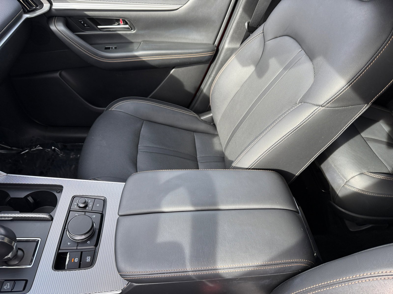 Certified 2024 MAZDA CX-90 Plug-In Hybrid w/ Preferred image 14