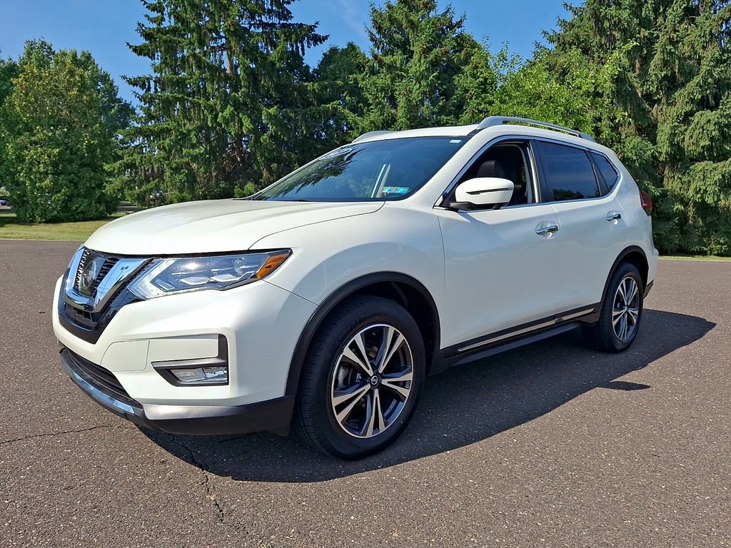 Used 2017 Nissan Rogue SL w/ SL Premium Package AWD/4WD image 6
