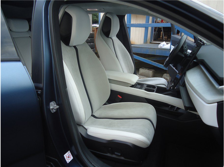 Used 2023 Fisker Ocean One AWD/4WD image 17