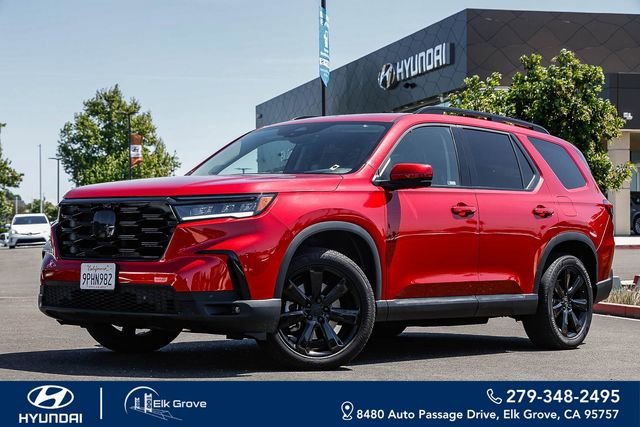 Used 2025 Honda Pilot Elite