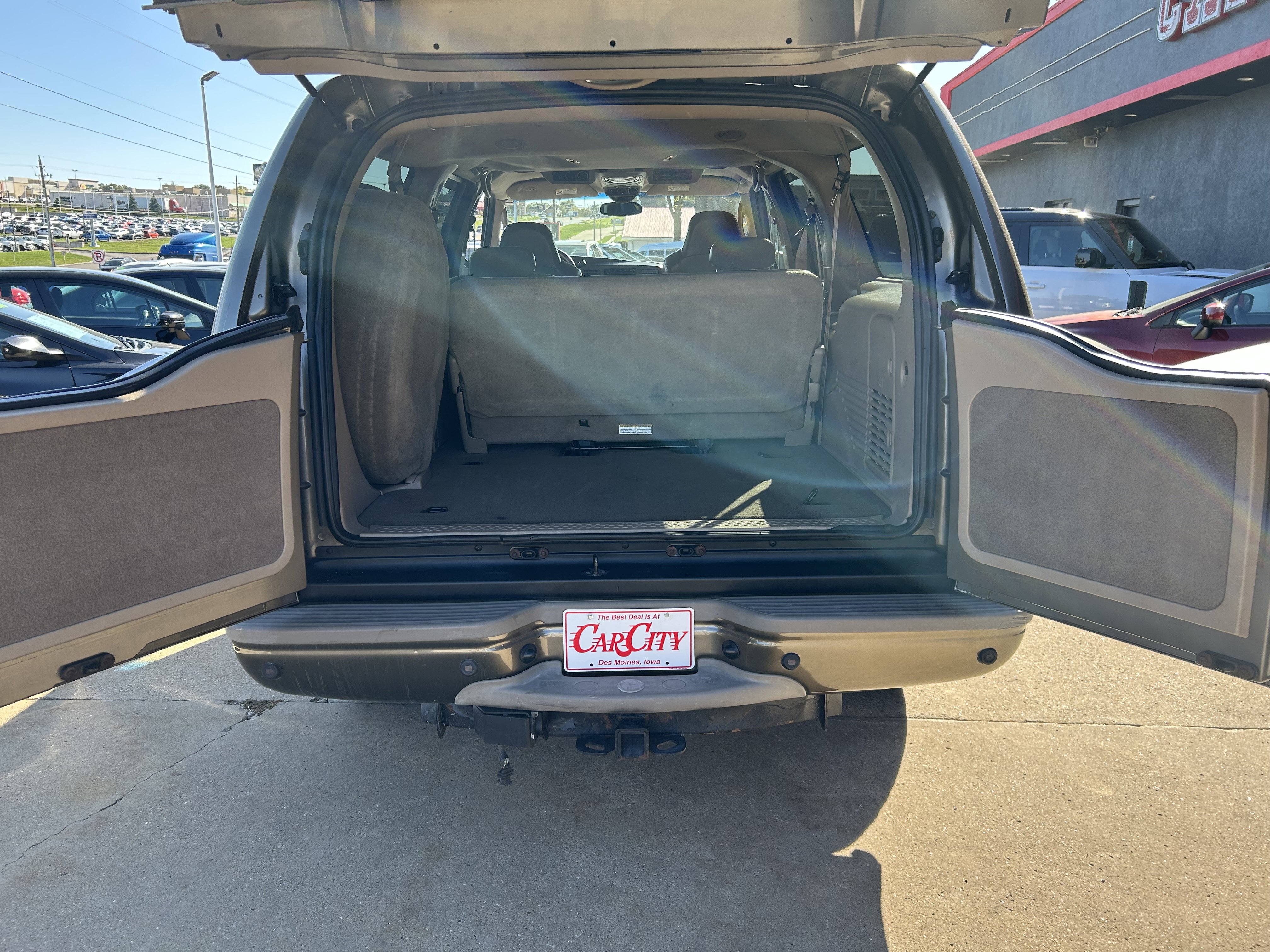 Used 2004 Ford Excursion Limited image 16
