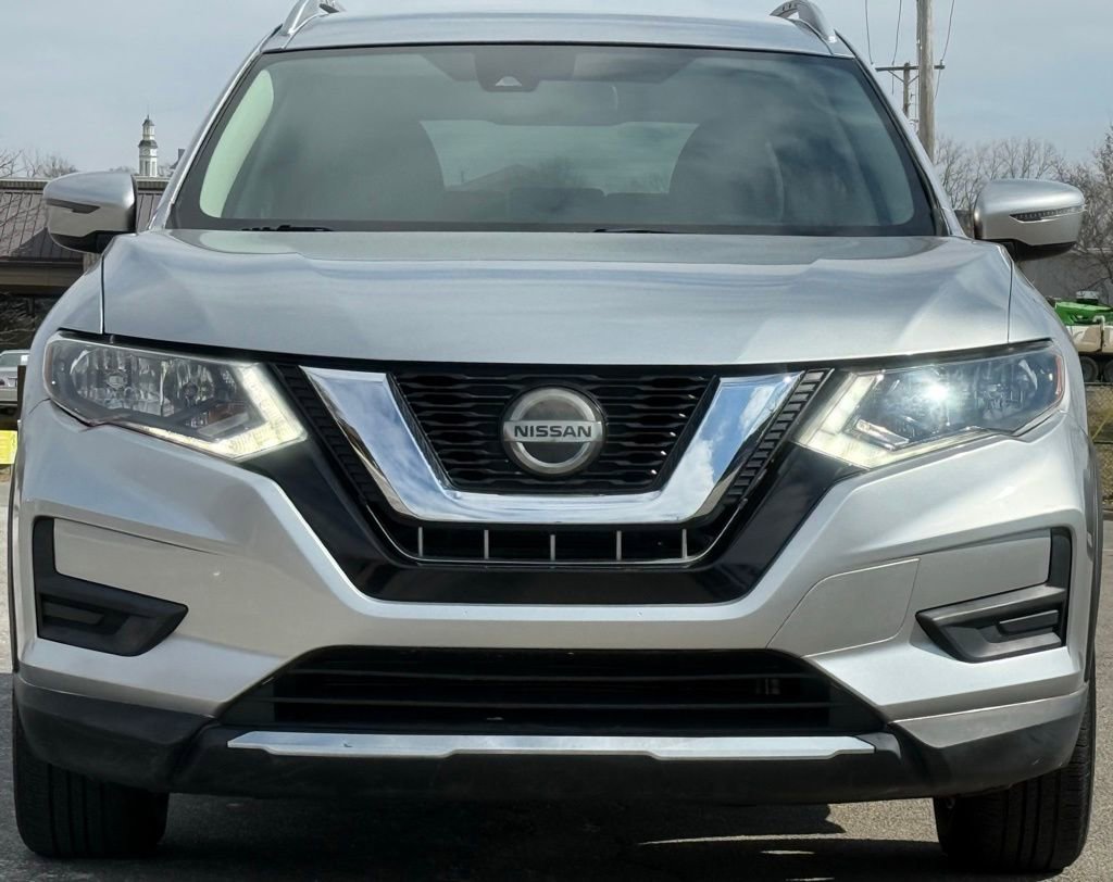 Used 2019 Nissan Rogue SV FWD image 9
