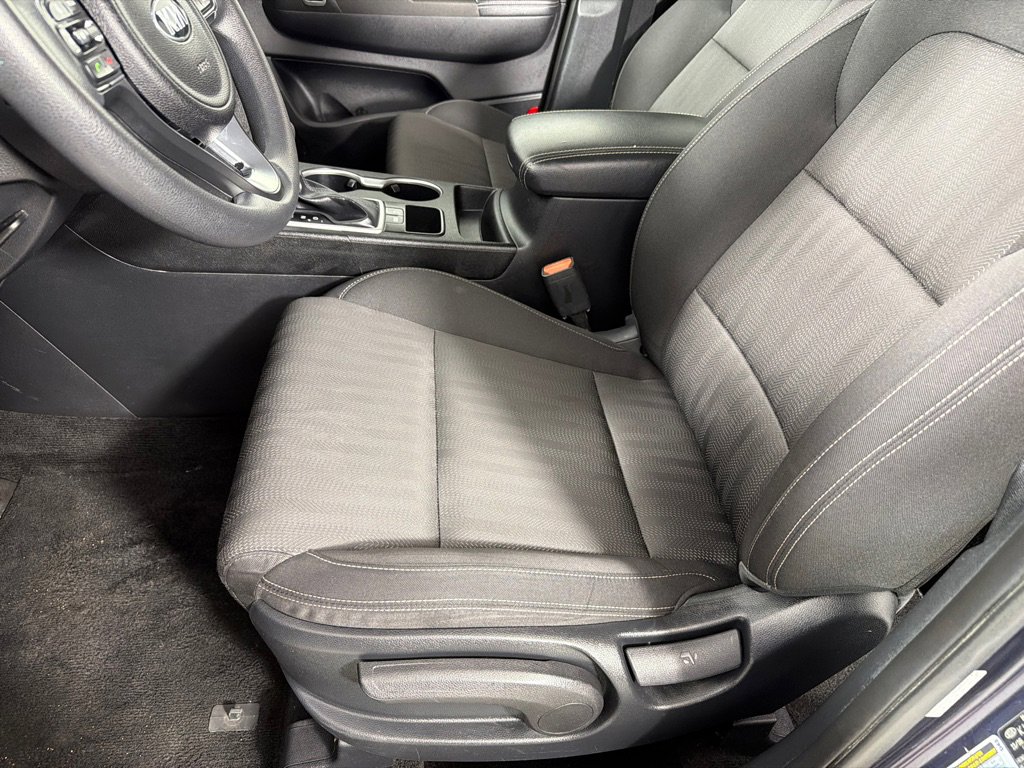 Used 2017 Kia Sportage LX FWD image 12