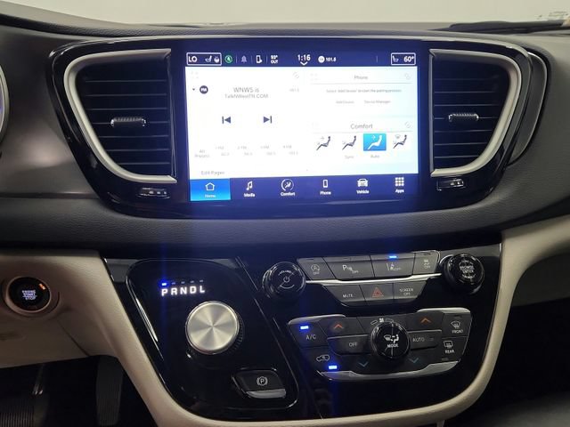 Used 2024 Chrysler Pacifica Touring-L FWD image 33