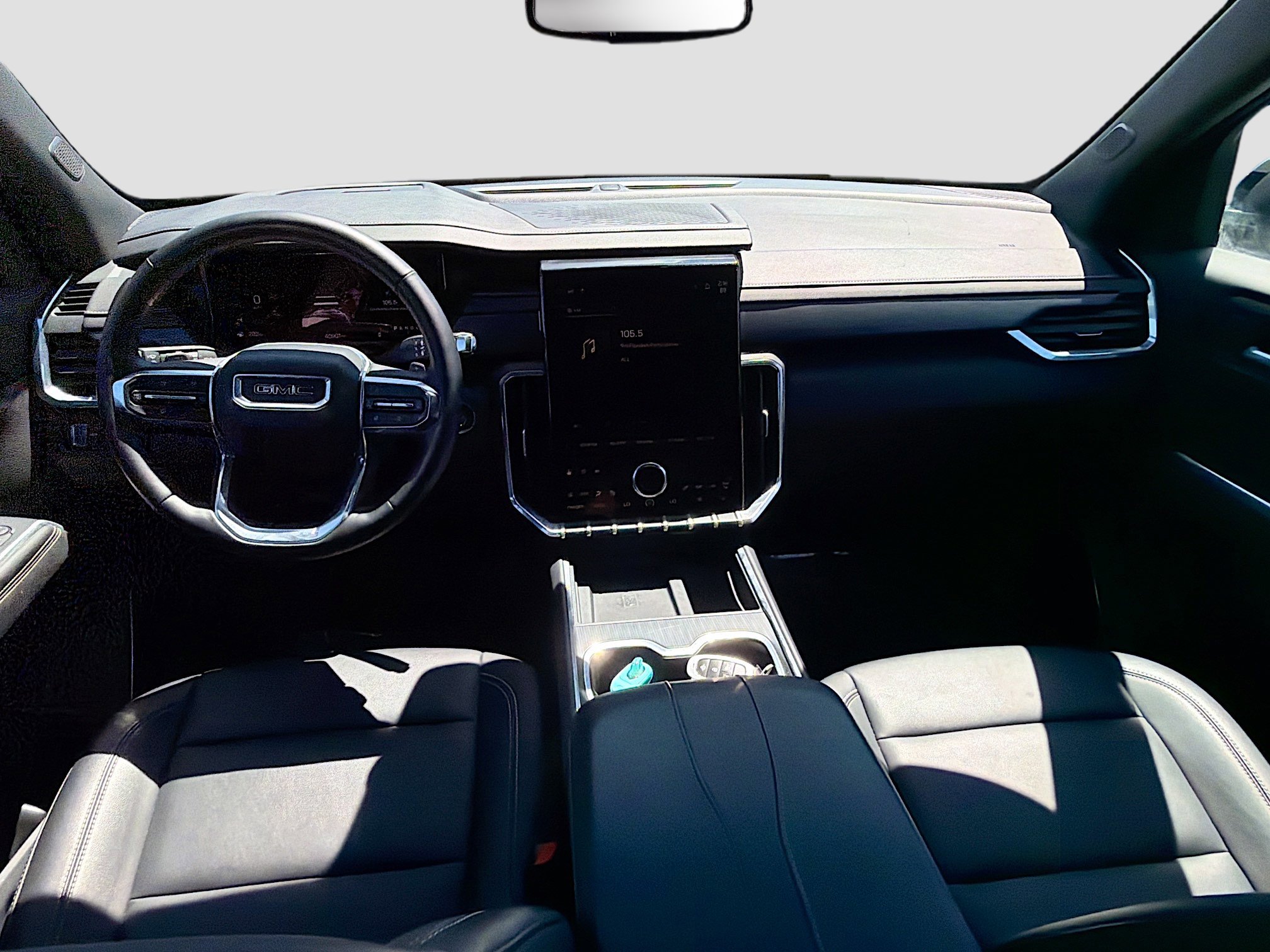 Used 2024 GMC Acadia Elevation image 15