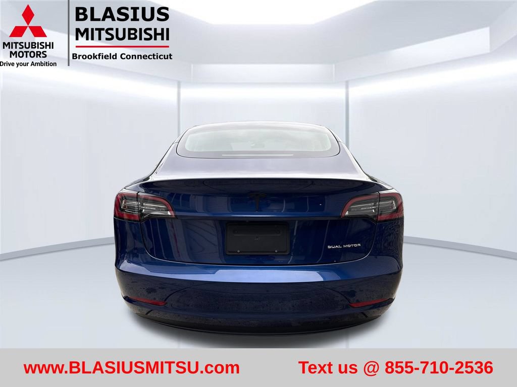 Used 2022 Tesla Model 3 Long Range AWD/4WD image 10