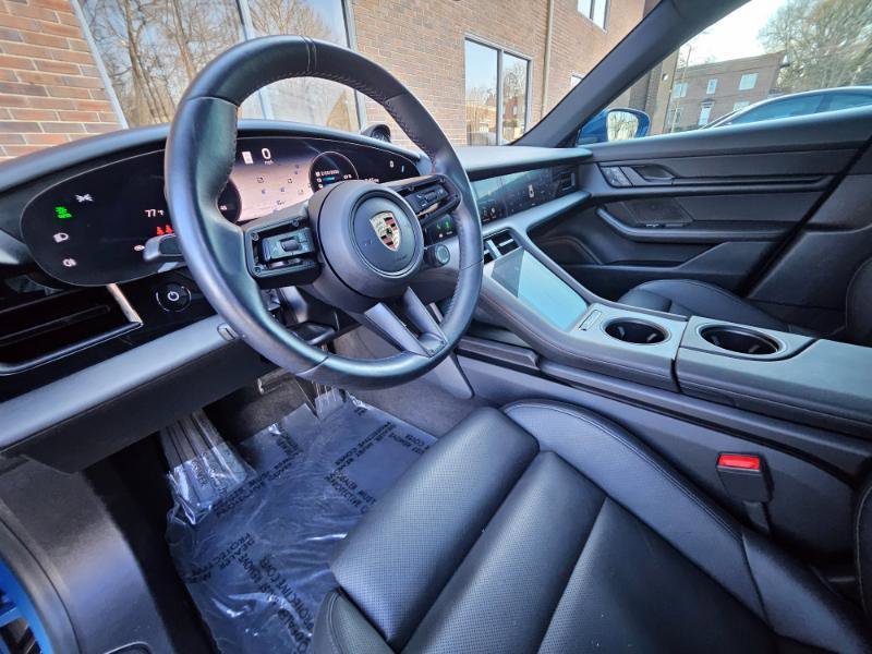 Used 2023 Porsche Taycan w/ Premium Package image 39