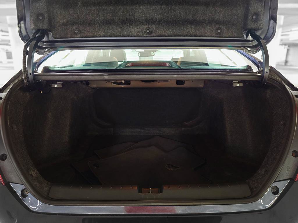 Used 2016 Honda Civic Touring image 9