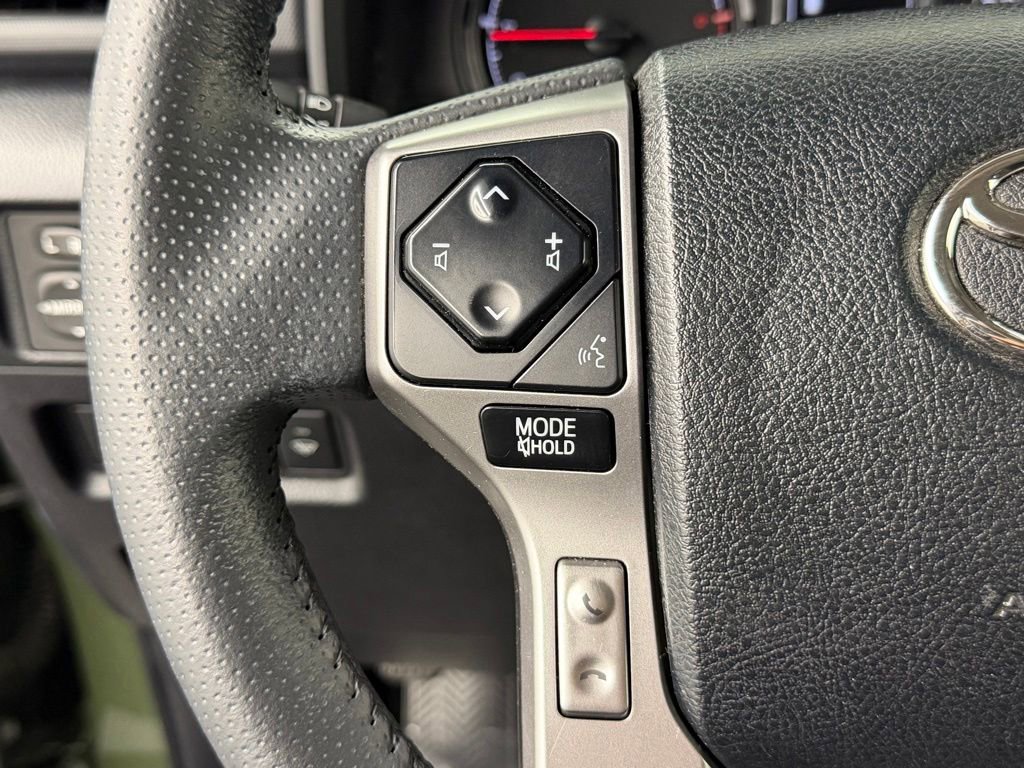 Used 2022 Toyota 4Runner Trail Special Edition AWD/4WD image 24