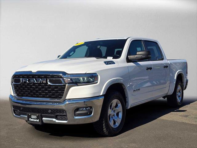 Used 2025 RAM 1500 Big Horn AWD/4WD image 7