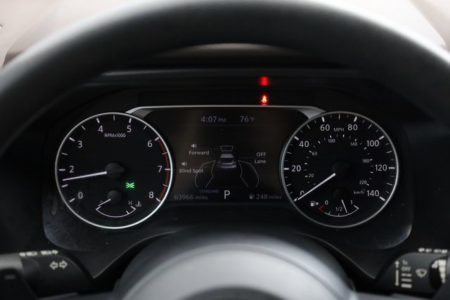 Used 2023 Nissan Rogue S image 16