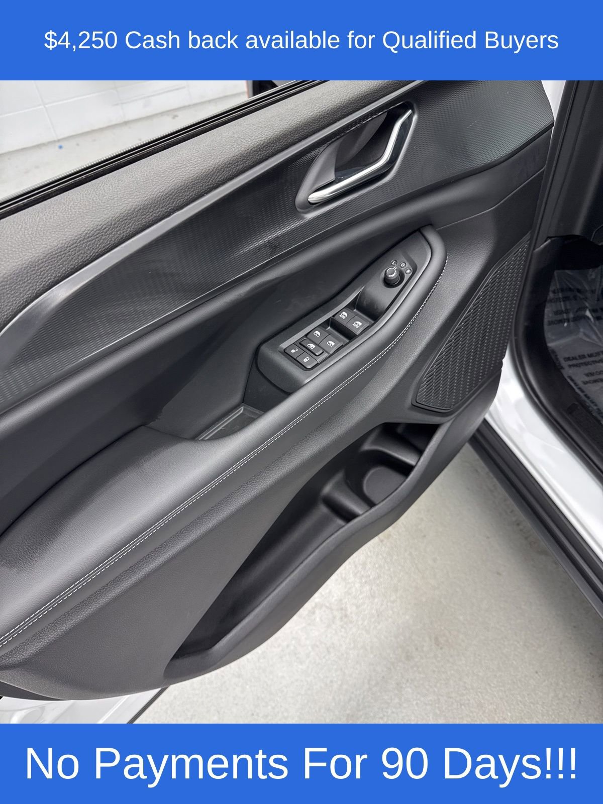 New 2025 Jeep Grand Cherokee Altitude image 14