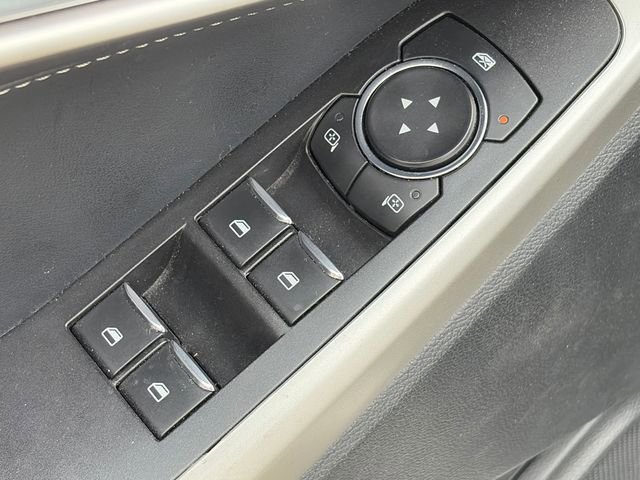 Used 2021 Ford Explorer XLT RWD image 15