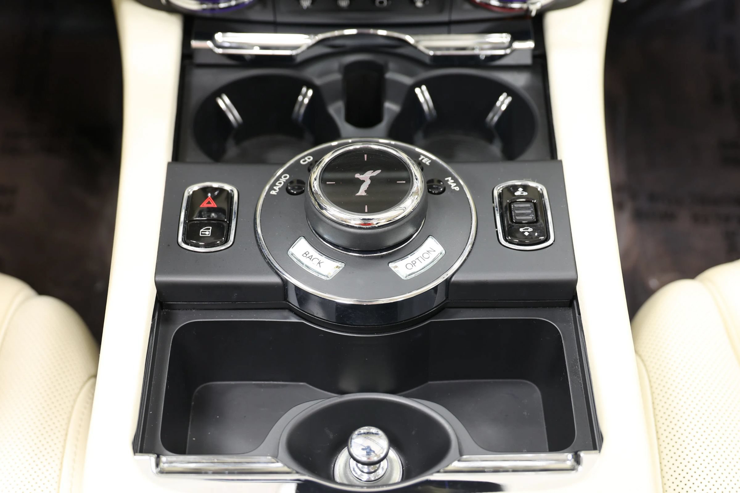 Used 2016 Rolls-Royce Ghost RWD image 47