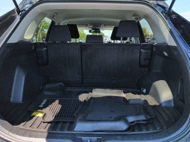 Certified 2020 Toyota RAV4 LE w/ All Weather Liner Package AWD/4WD image 16