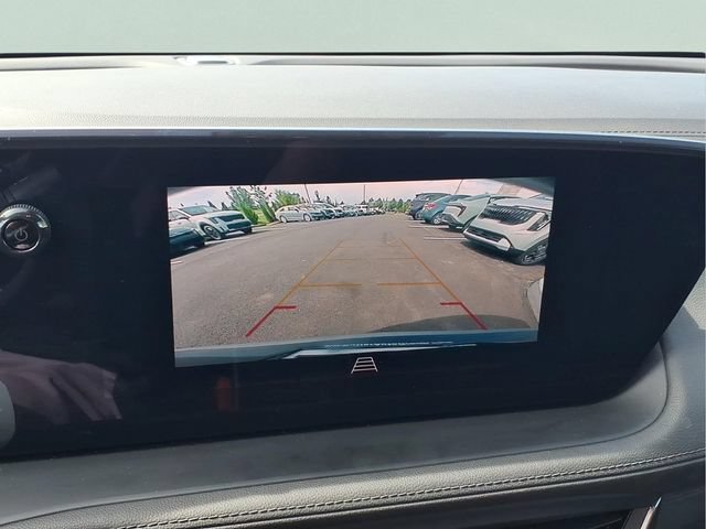 Used 2025 Buick Encore GX Preferred FWD image 9