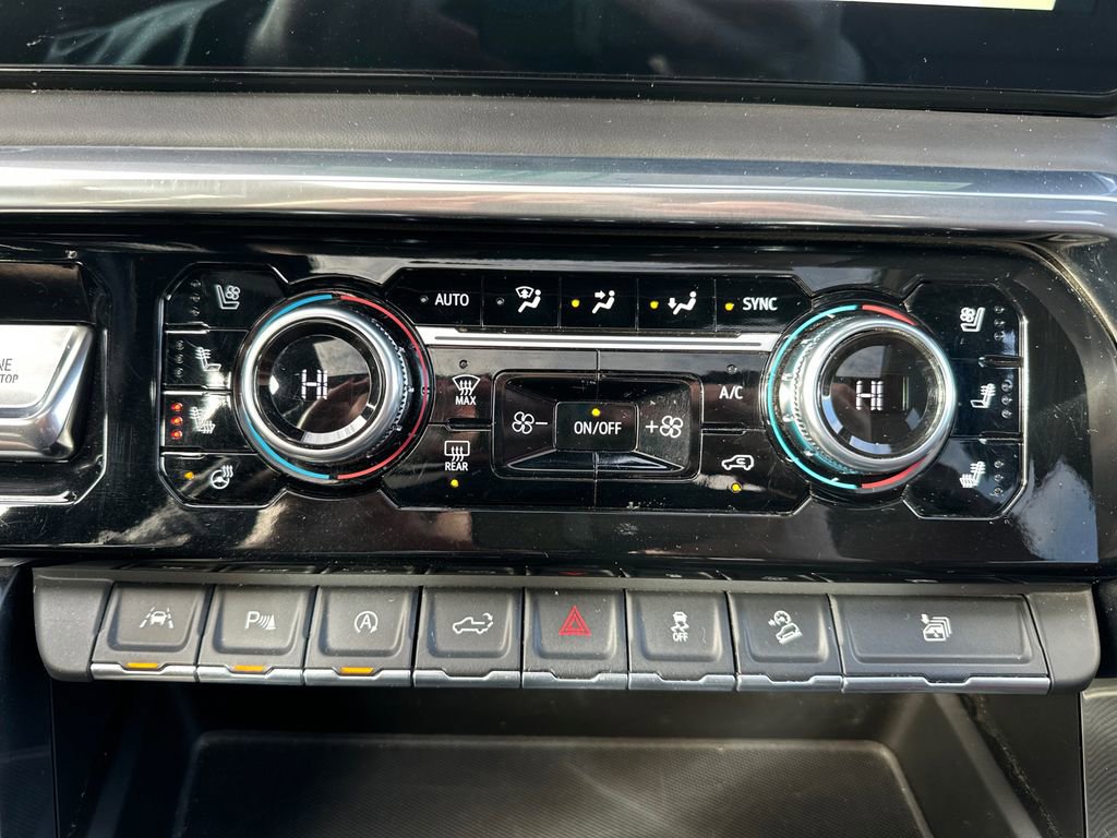 Used 2023 GMC Sierra 1500 Denali Ultimate image 29