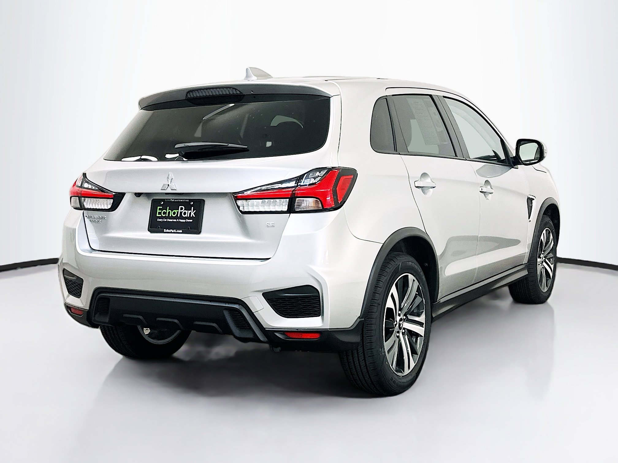 Used 2024 Mitsubishi Outlander Sport SE image 9