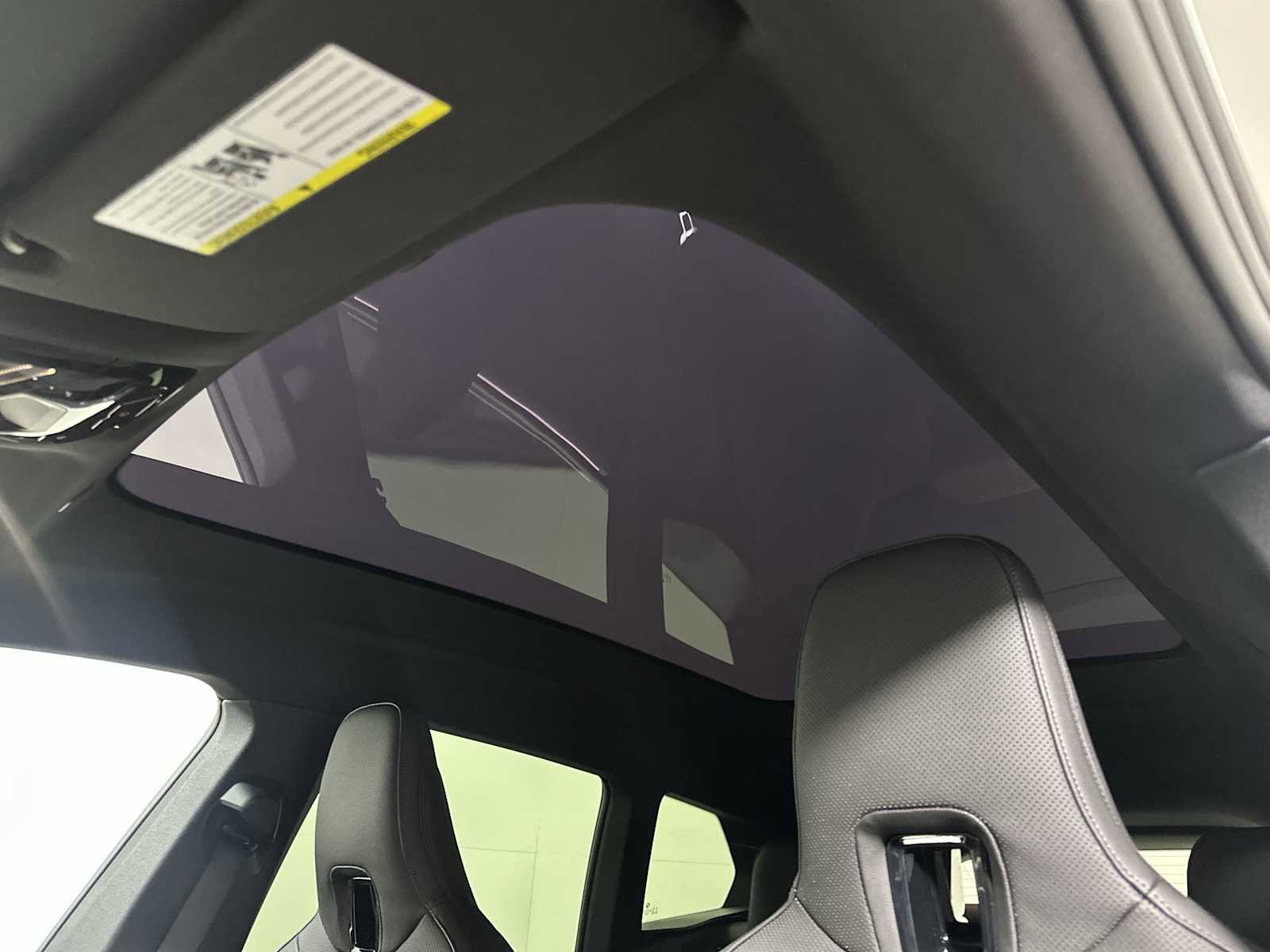 New 2026 BMW iX xDrive60 w/ Premium Package image 17