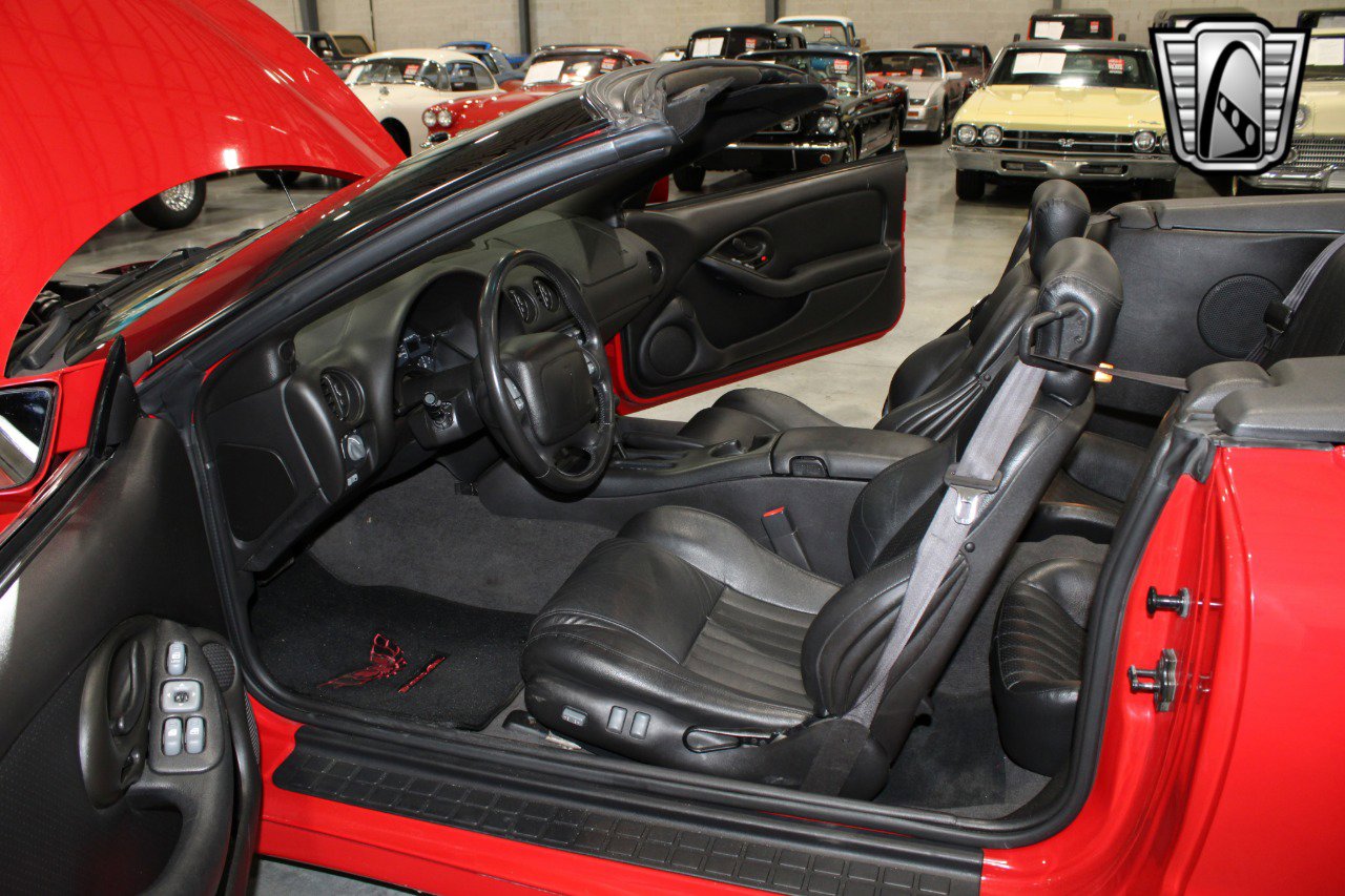 Used 2002 Pontiac Firebird Trans Am image 6