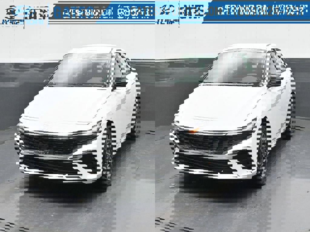 New 2025 Hyundai Elantra Sport image 7