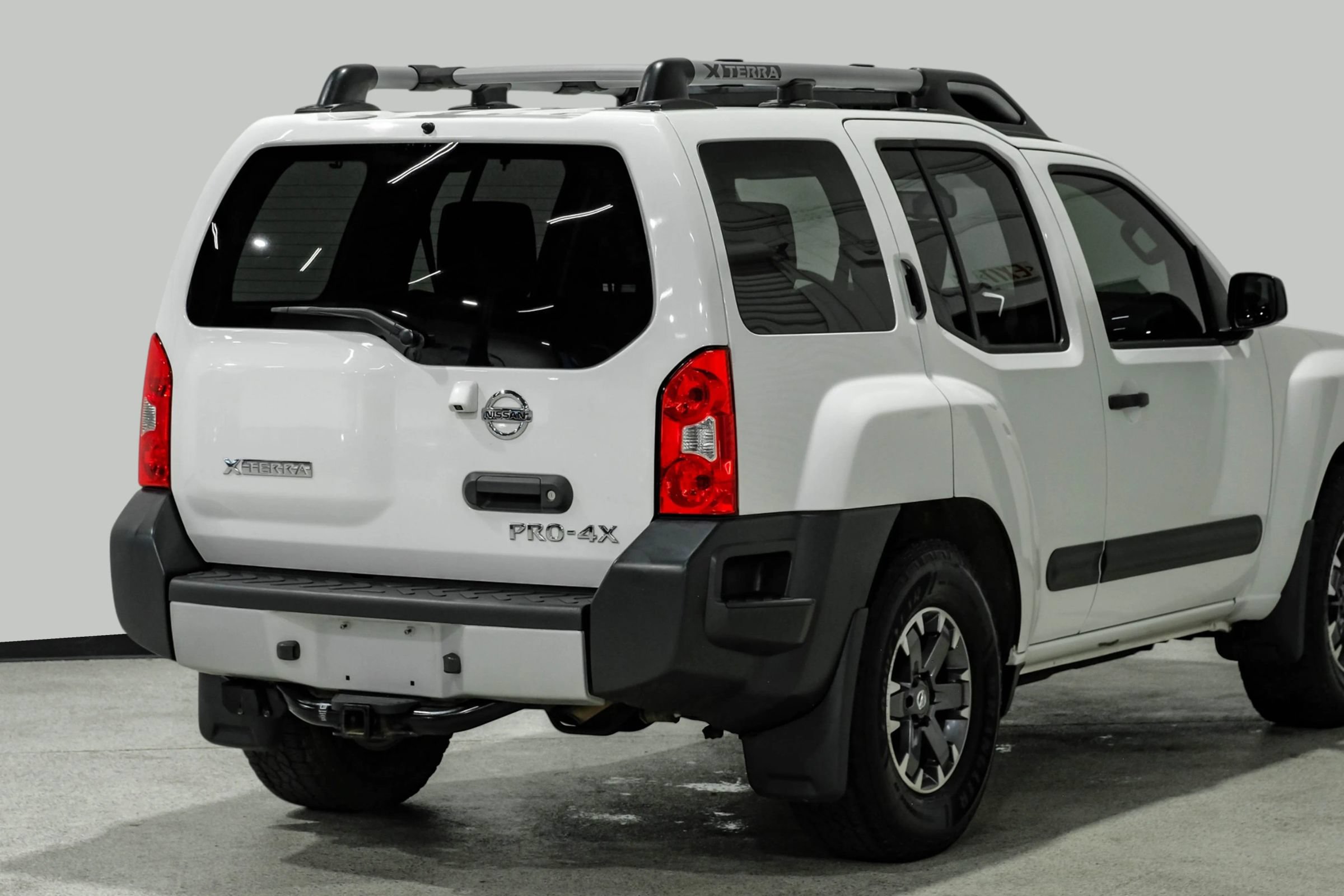 Used 2014 Nissan Xterra PRO-4X w/ Nevada Tow Package AWD/4WD image 14