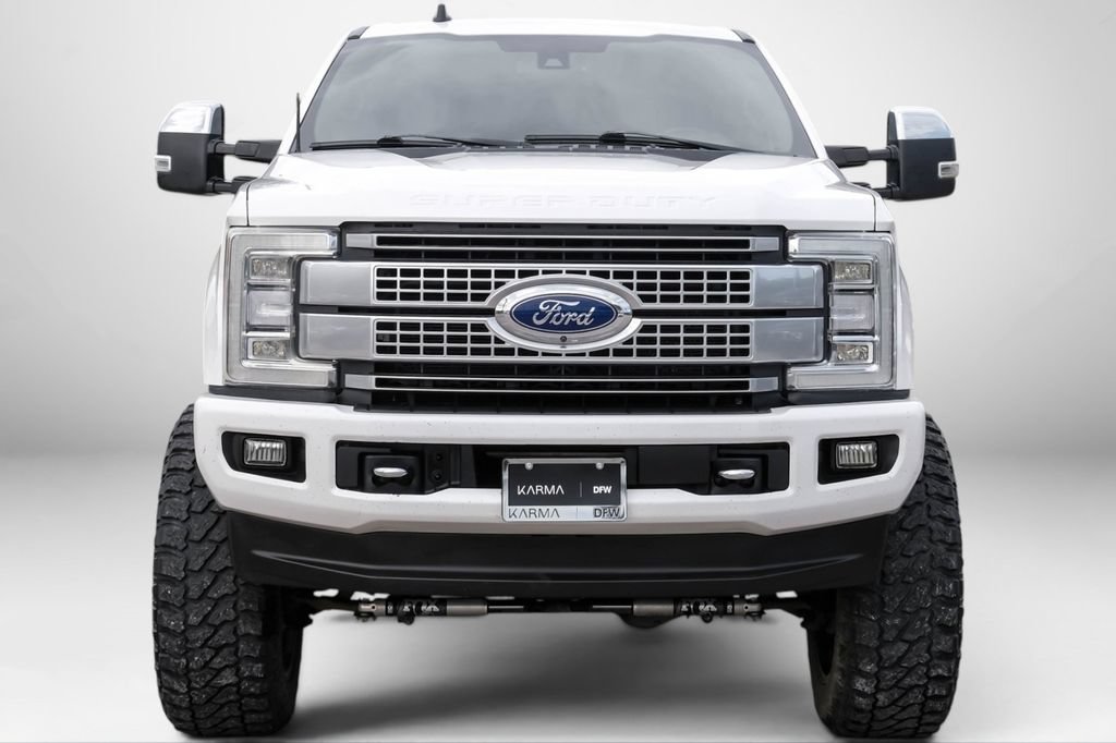 Used 2019 Ford F250 Platinum w/ Platinum Ultimate Package AWD/4WD image 3