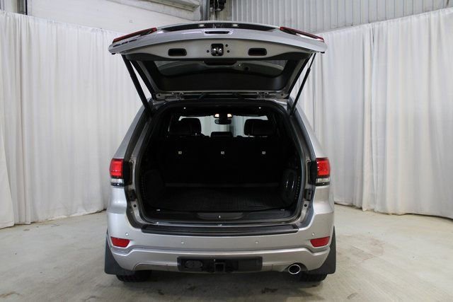 Used 2019 Jeep Grand Cherokee Altitude image 7