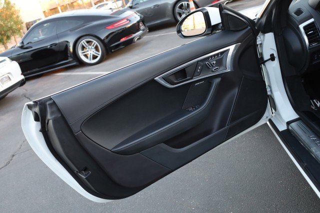 Used 2020 Jaguar F-TYPE Convertible image 21