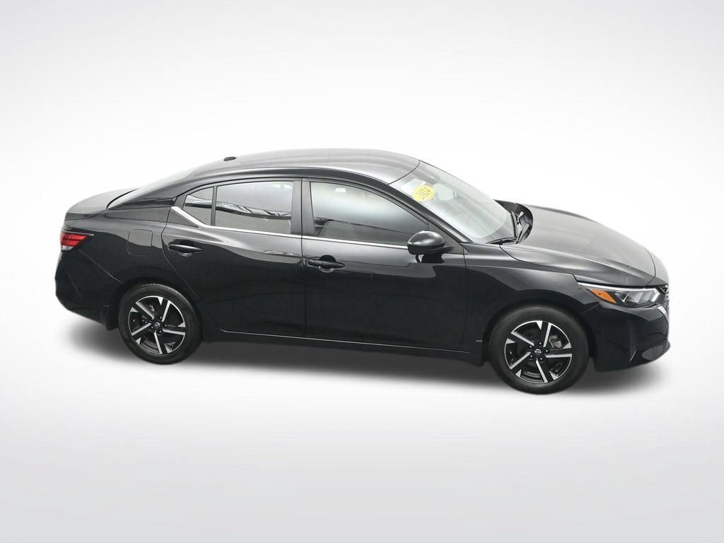 Used 2024 Nissan Sentra SV FWD image 27