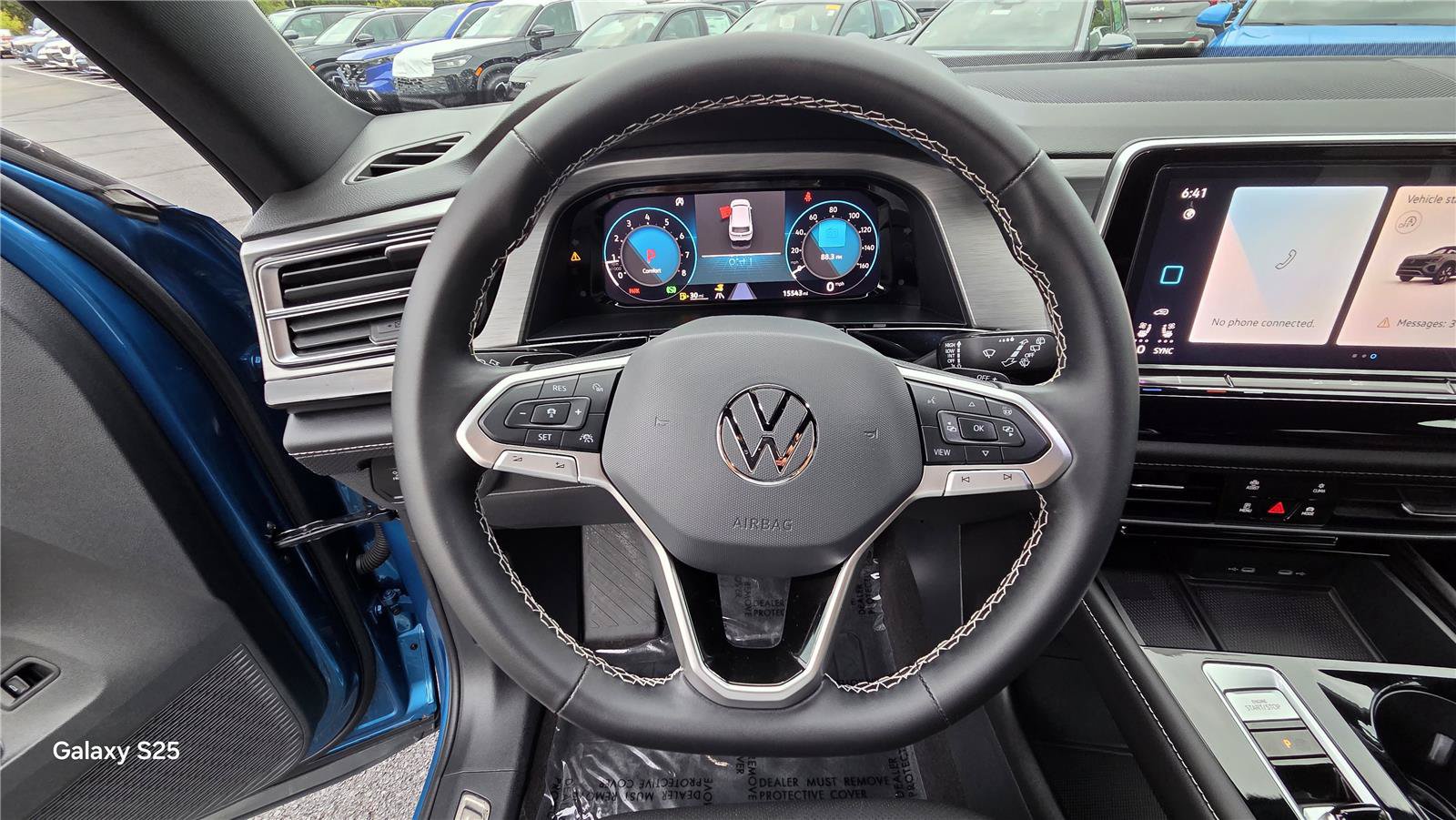 Certified 2024 Volkswagen Atlas Cross Sport SE w/ Black Wheel Package AWD/4WD image 17