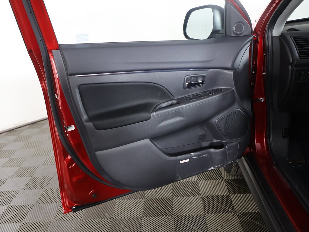 New 2026 Mitsubishi Outlander Sport ES image 19