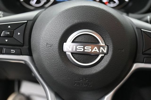 Used 2025 Nissan Altima 2.5 SV AWD/4WD image 16