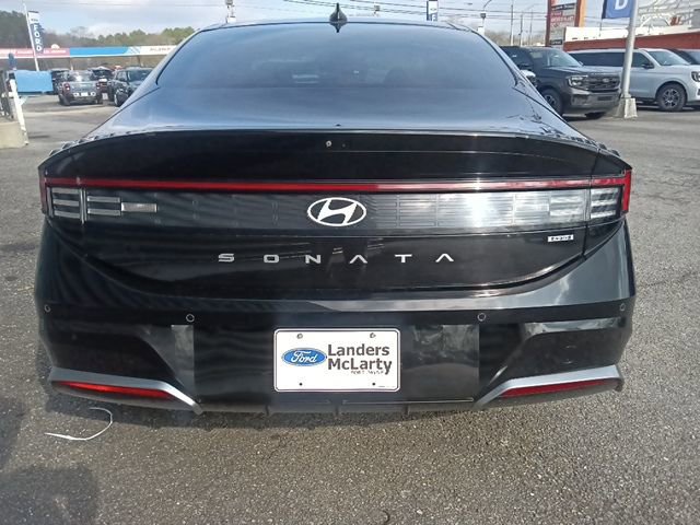 Used 2024 Hyundai Sonata Limited image 4