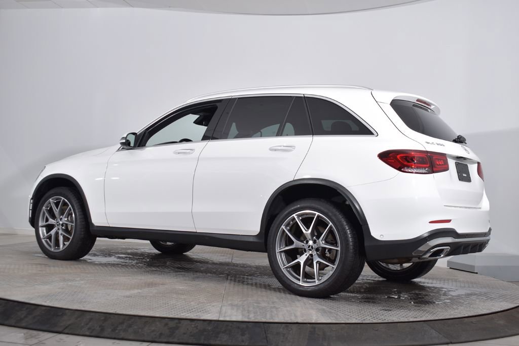 Certified 2022 Mercedes-Benz GLC 300 4MATIC image 3